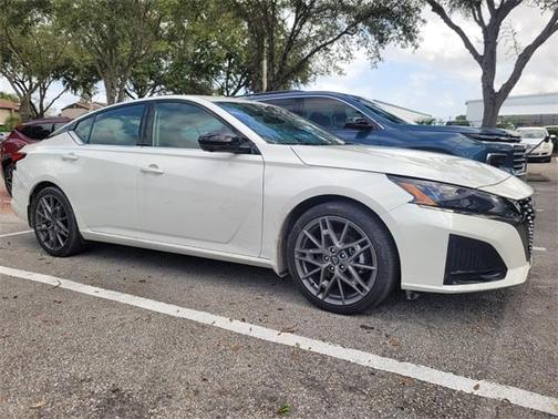 2024 Nissan Altima 2.0 SR