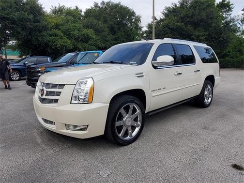 Photo 2 of 6 of 2014 Cadillac Escalade ESV Premium