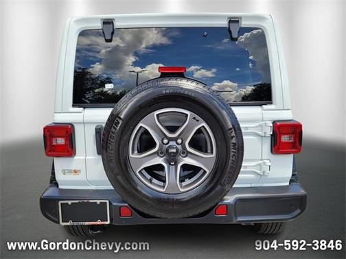 2022 Jeep Wrangler Unlimited Sport