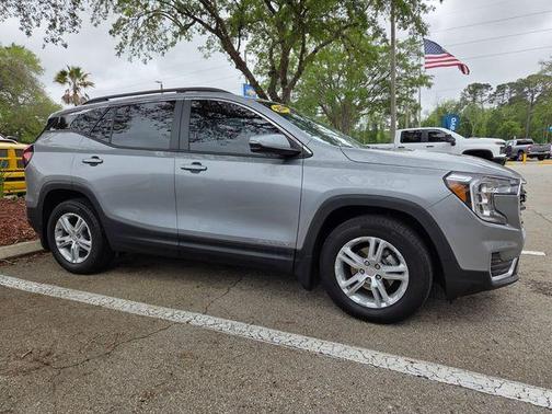 2024 GMC Terrain SLE