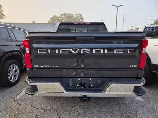 Dark Ash Metallic 2024 Chevrolet Silverado 1500 LTZ