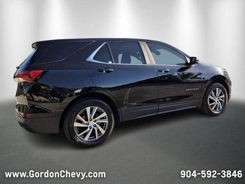 Mosaic Black Metallic 2023 Chevrolet Equinox 1LT