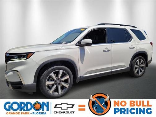 2024 Honda Pilot Touring