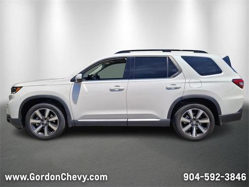 2024 Honda Pilot Touring