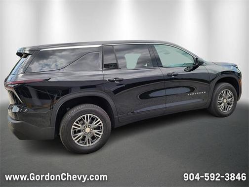 2024 Chevrolet Traverse LS