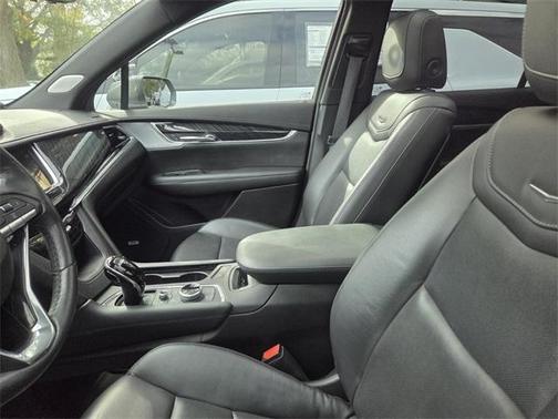 2020 Cadillac XT6 Premium Luxury FWD