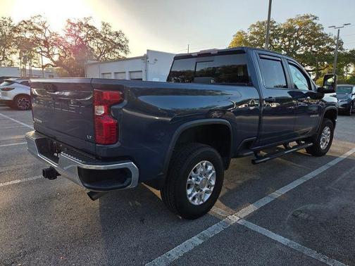 Lakeshore Blue Metallic 2024 Chevrolet Silverado 2500 LT