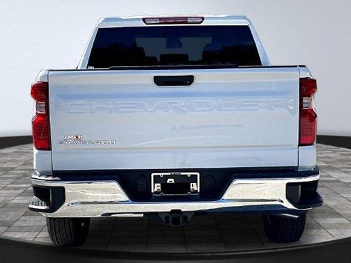 Summit White 2026 Chevrolet Silverado 1500 WT