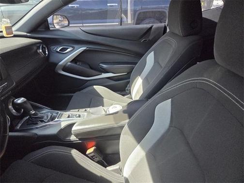 2019 Chevrolet Camaro 1LT