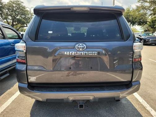 2022 Toyota 4Runner SR5