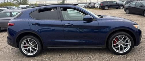2019 Alfa Romeo Stelvio Ti Sport