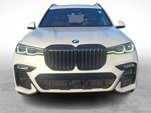 2021 BMW X7 M50i