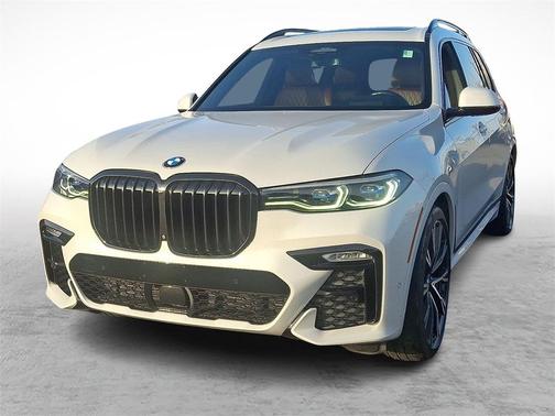 2021 BMW X7 M50i