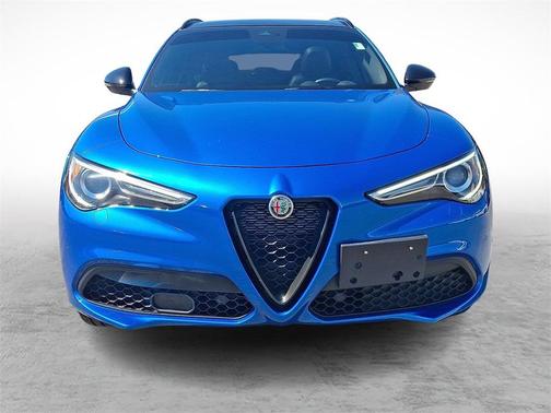 2023 Alfa Romeo Stelvio Veloce AWD