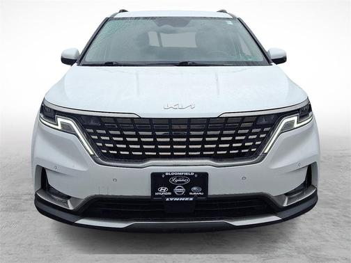 2024 Kia Carnival SX