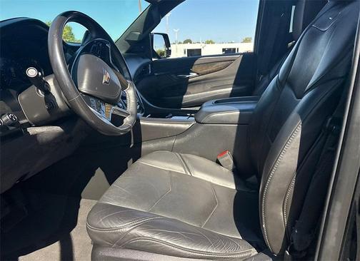 2019 Cadillac Escalade Platinum