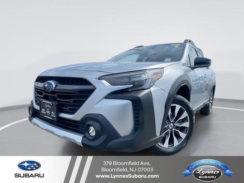 Ice Silver Metallic 2023 Subaru Outback Limited