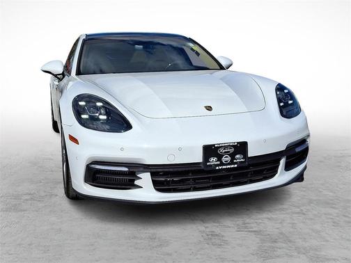 2018 Porsche Panamera 4S