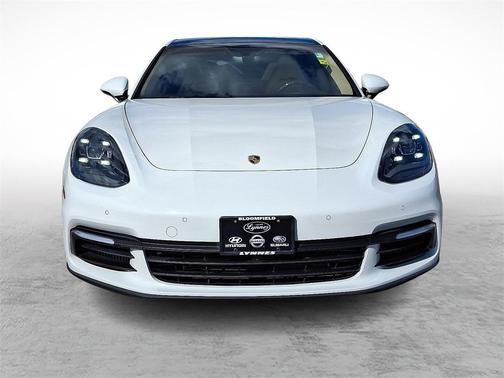 2018 Porsche Panamera 4S