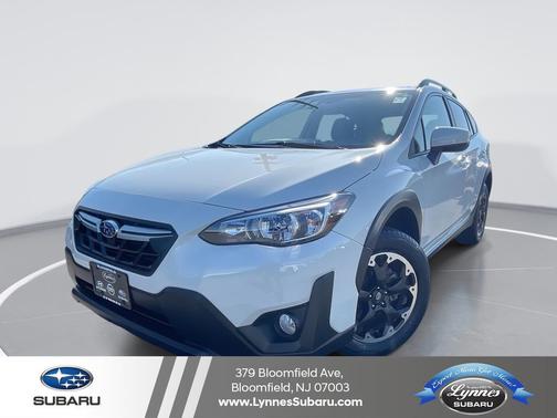 Crystal White Pearl 2022 Subaru Crosstrek Premium
