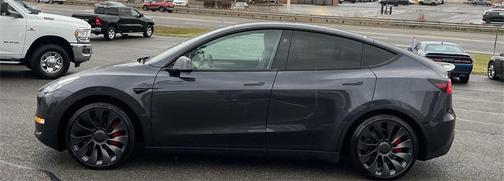 2024 Tesla Model Y Performance Dual Motor All-Wheel Drive