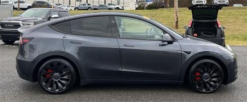 2024 Tesla Model Y Performance Dual Motor All-Wheel Drive