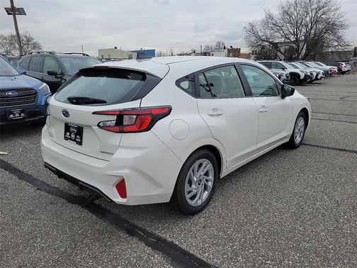 2025 Subaru Impreza Base