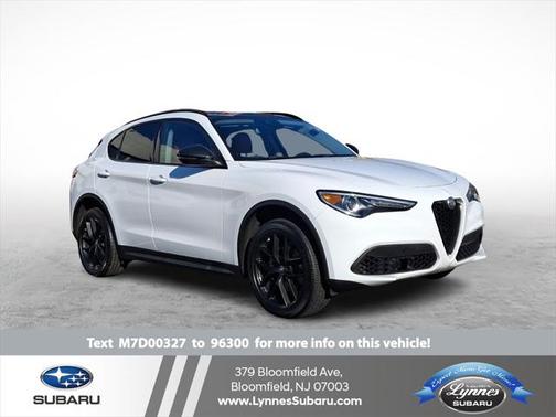 2021 Alfa Romeo Stelvio Base