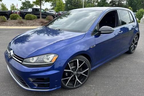 2016 Volkswagen Golf R 4-Door w/DCC & Navigation