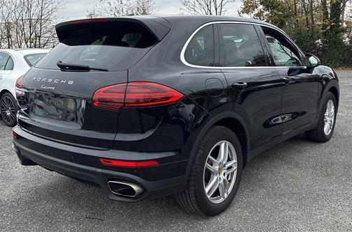 2018 Porsche Cayenne Cayenne