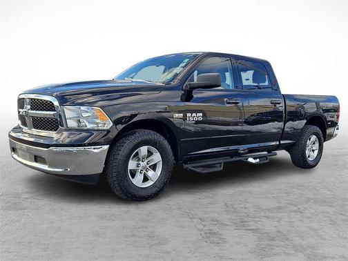 2019 RAM 1500 SLT