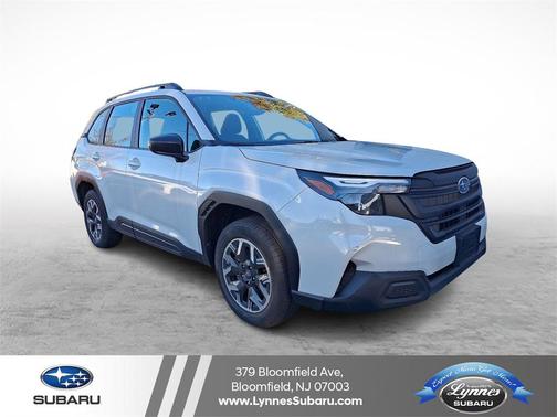 2025 Subaru Forester Base