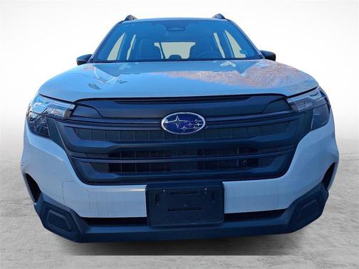 2025 Subaru Forester Base