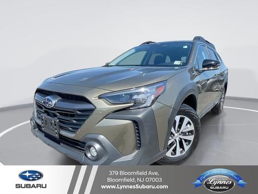 Autumn Green Metallic 2025 Subaru Outback Premium