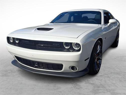 2015 Dodge Challenger SRT 392