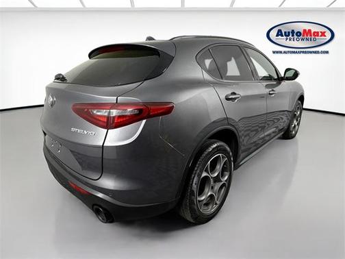 2022 Alfa Romeo Stelvio Sprint