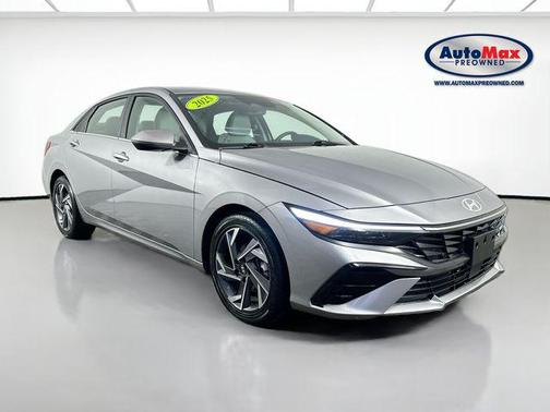 Fluid Metal 2025 Hyundai ELANTRA Limited