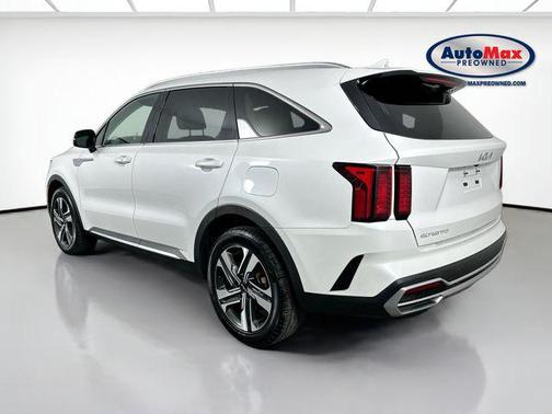 Snow White Pearl 2023 Kia Sorento Hybrid EX