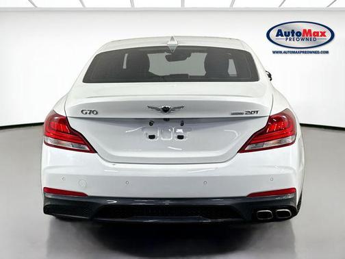 2021 Genesis G70 2.0T AWD