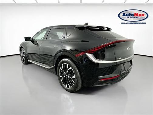 2022 Kia EV6 Wind