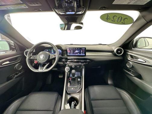 Alfa White 2024 Alfa Romeo Tonale Ti EAWD