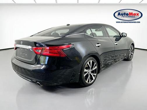 Super Black 2017 Nissan Maxima 3.5 SL