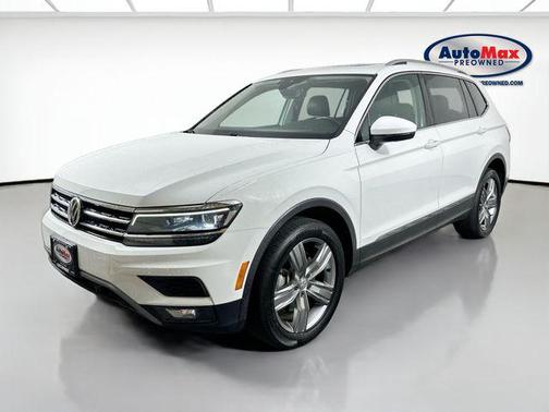 White 2019 Volkswagen Tiguan 2.0T SEL