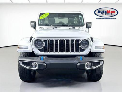 Bright White Clearcoat 2024 Jeep Wrangler Sahara 4xe