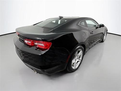 2021 Chevrolet Camaro 1LT