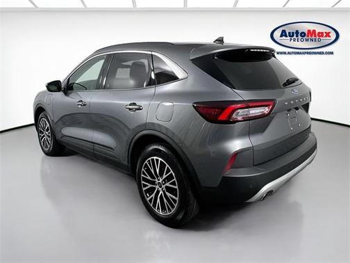 2023 Ford Escape PHEV SE