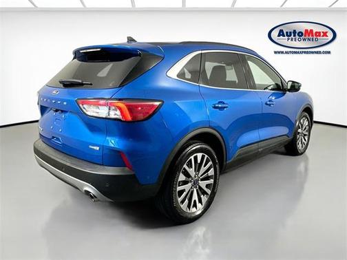 2020 Ford Escape Titanium