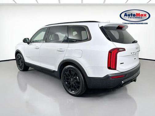 Glacial White Pearl 2022 Kia Telluride EX