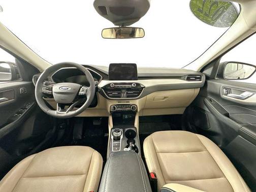 Agate Black Metallic 2022 Ford Escape SEL