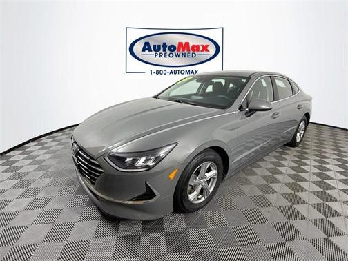 2022 Hyundai SONATA SE